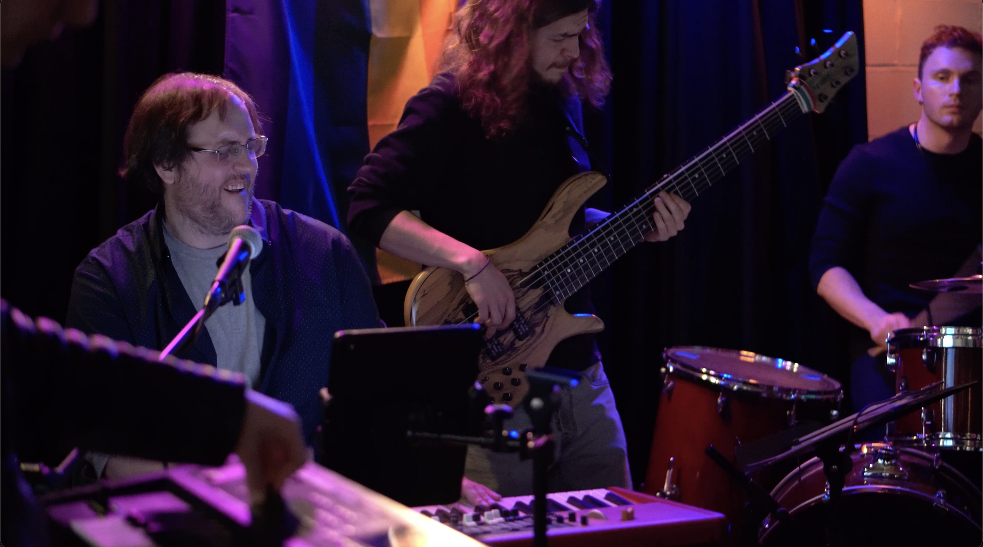 Longneck live — Chris, Filippo, and Erik